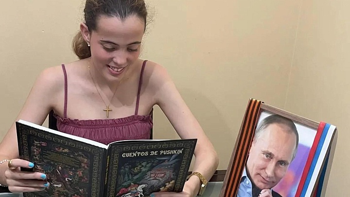 Испанская школьница, написавшая письмо Путину, мечтает о российском гражданстве