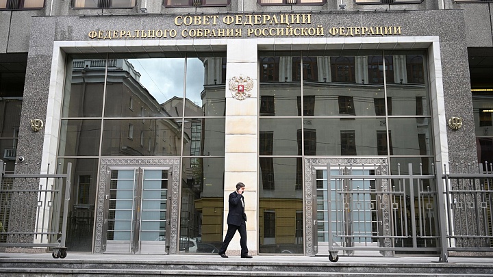 Стало известно, сколько сенаторов будут участвовать в сентябрьских выборах